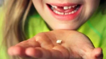 تفسير حلم سقوط الأسنان في اليد بدون ألم يُكشف لأول مرة عن دلالات وتغييرات كبرى. 1